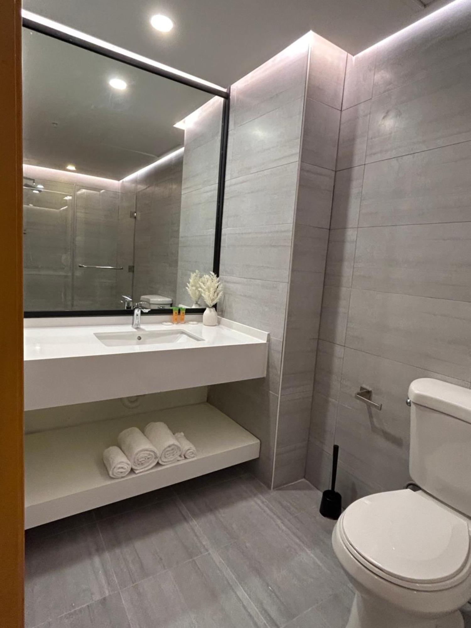 Galaxy Hotel St. Petersburg Extérieur photo